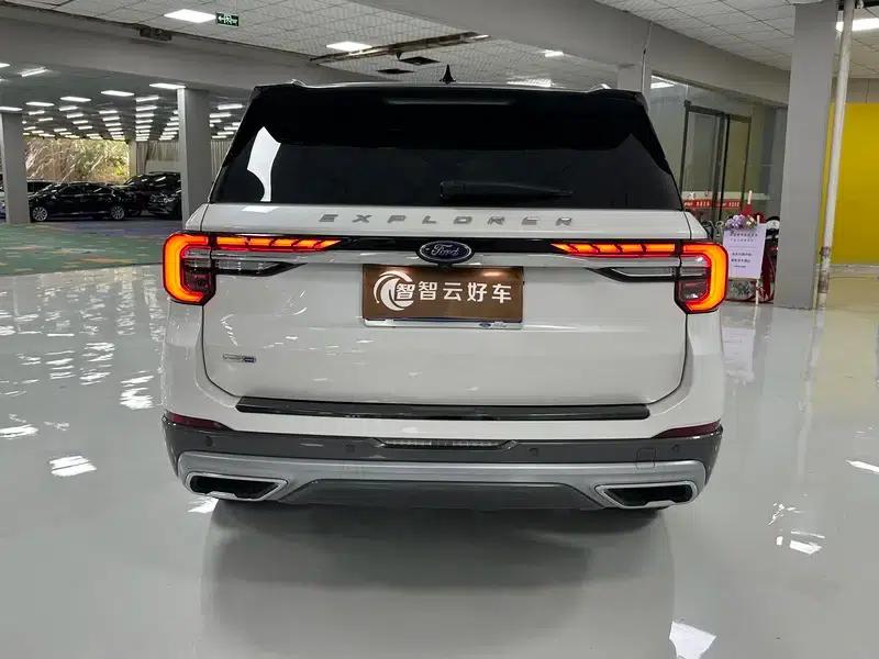 Explorer 2023 EcoBoost 285 4WD Fashion Plus Edition 6-seater — миниатюра 5