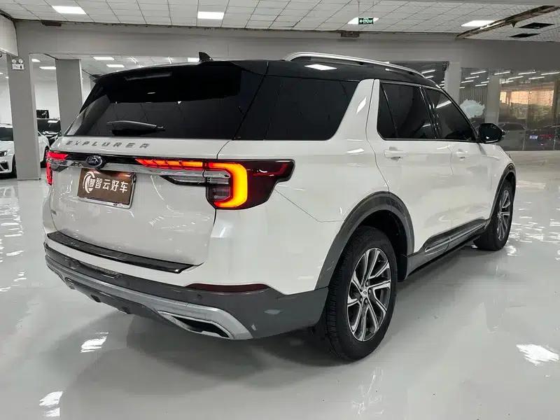 Explorer 2023 EcoBoost 285 4WD Fashion Plus Edition 6-seater — миниатюра 6
