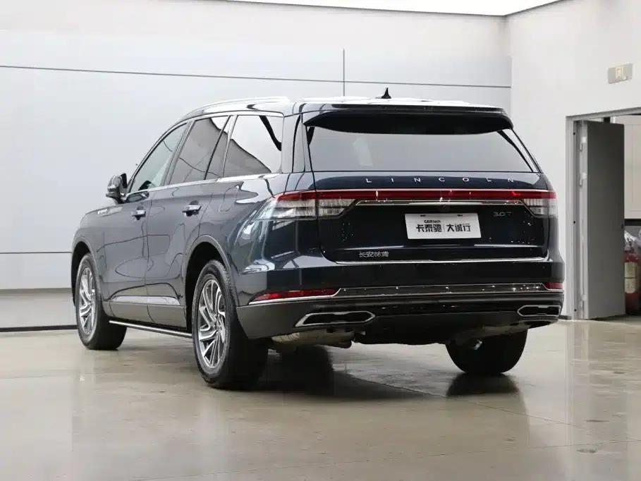 2022 Aviator 3.0T V6 AWD Premium Edition — миниатюра 34