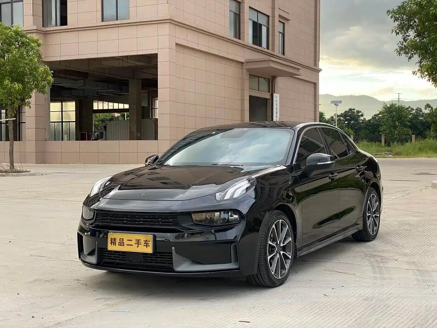 Lynk & Co 03 2019 1.5TD DCT Sport Edition (China VI Emission Standard) — миниатюра 1