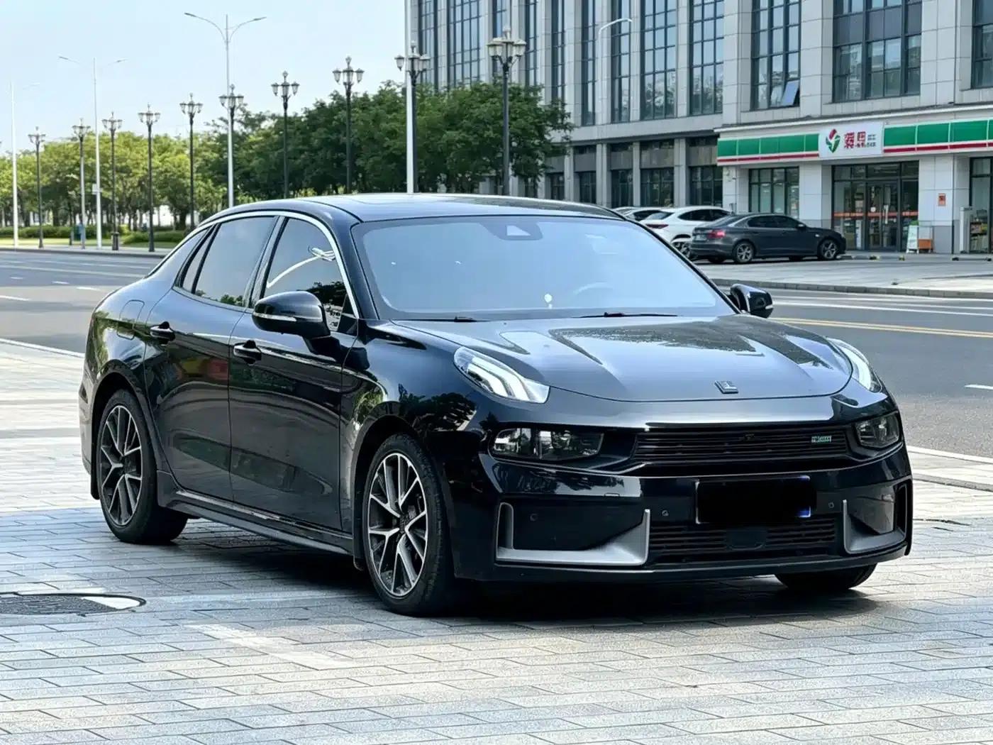 Lynk & Co 03 2019 1.5TD DCT Sport Edition (China VI Emission Standard) — миниатюра 3