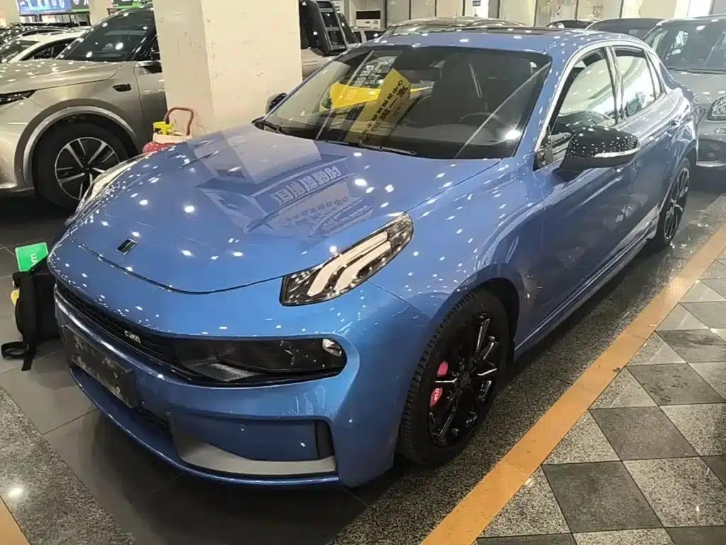Lynk & Co 03 2019 1.5TD DCT Sport Edition (China VI Emission Standard) — миниатюра 1