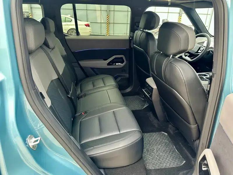 Ford Motor Romper 2026 Long Beach Extended Range — миниатюра 20