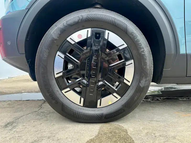 Ford Motor Romper 2026 Long Beach Extended Range — миниатюра 8