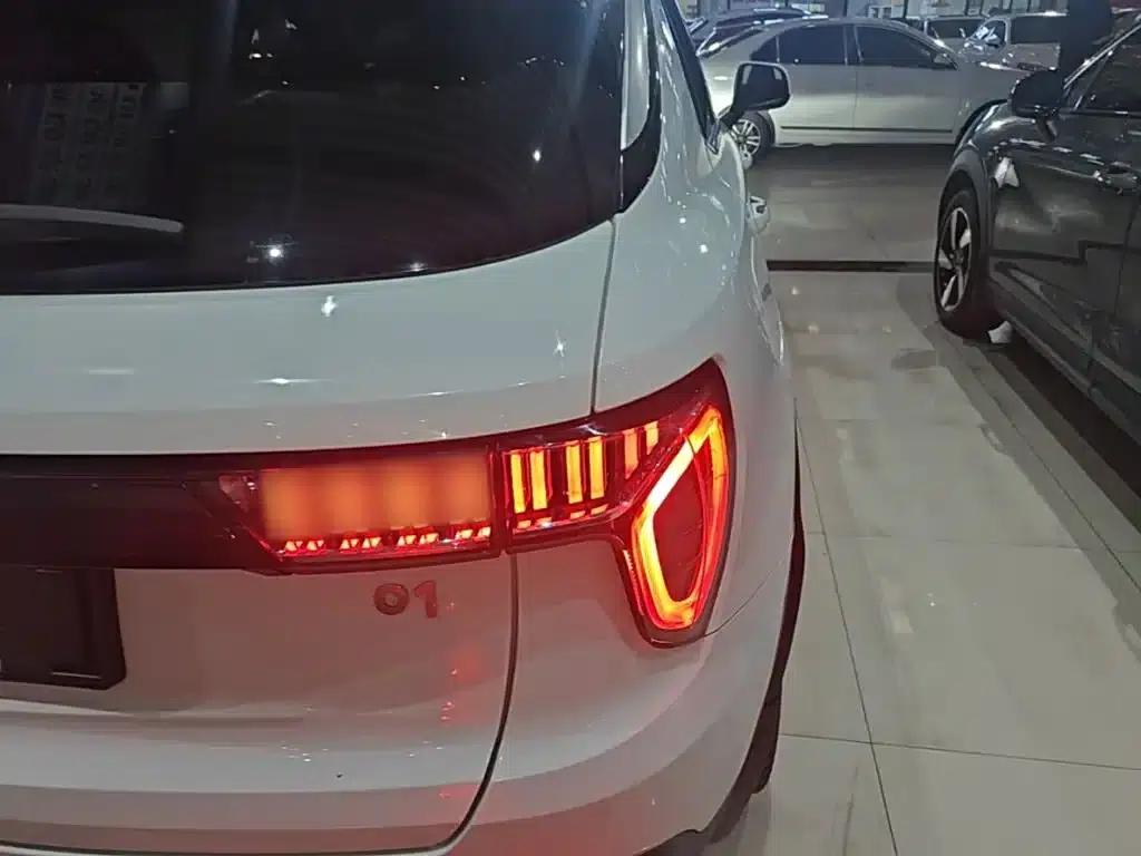 Lynk & Co 01 2017 2.0T 2WD Pro Edition — миниатюра 8