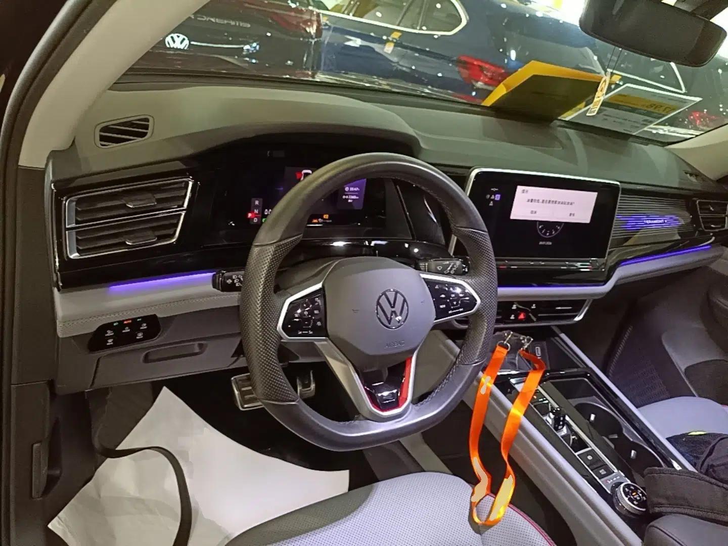 Volkswagen Teramont X 2023 380TSI Four-Wheel Drive Prestige Luxury Edition — миниатюра 17