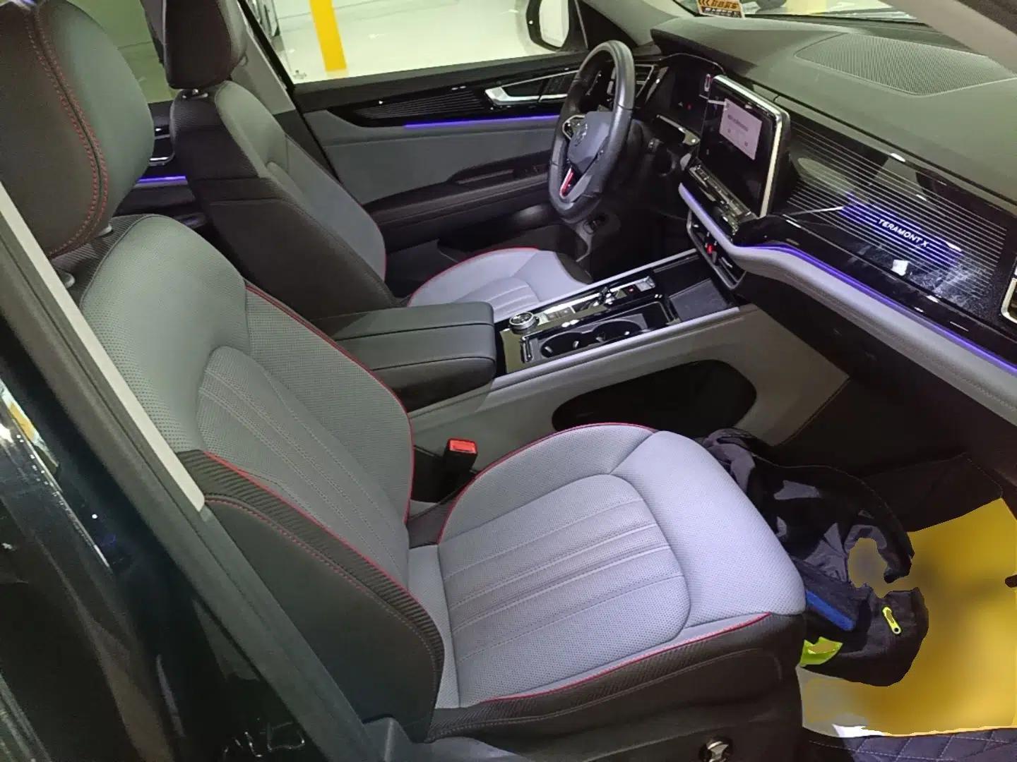 Volkswagen Teramont X 2023 380TSI Four-Wheel Drive Prestige Luxury Edition — миниатюра 24