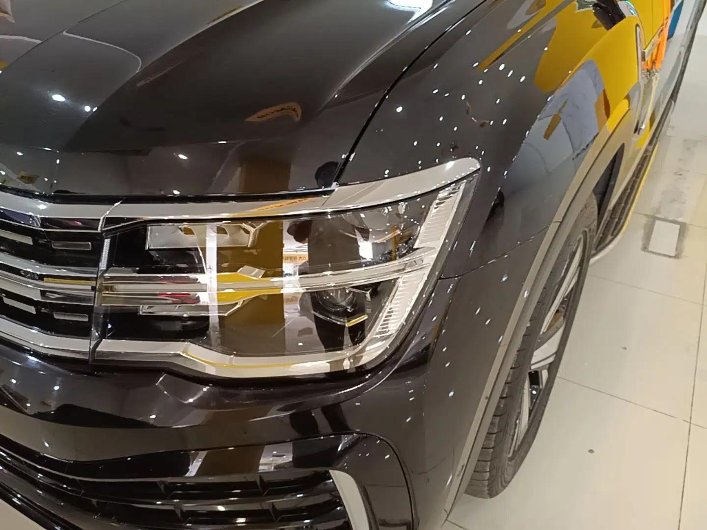 Volkswagen Teramont X 2023 380TSI Four-Wheel Drive Prestige Luxury Edition — миниатюра 8