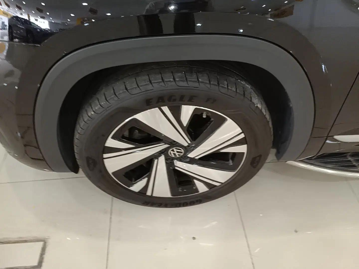 Volkswagen Teramont X 2023 380TSI Four-Wheel Drive Prestige Luxury Edition — миниатюра 10