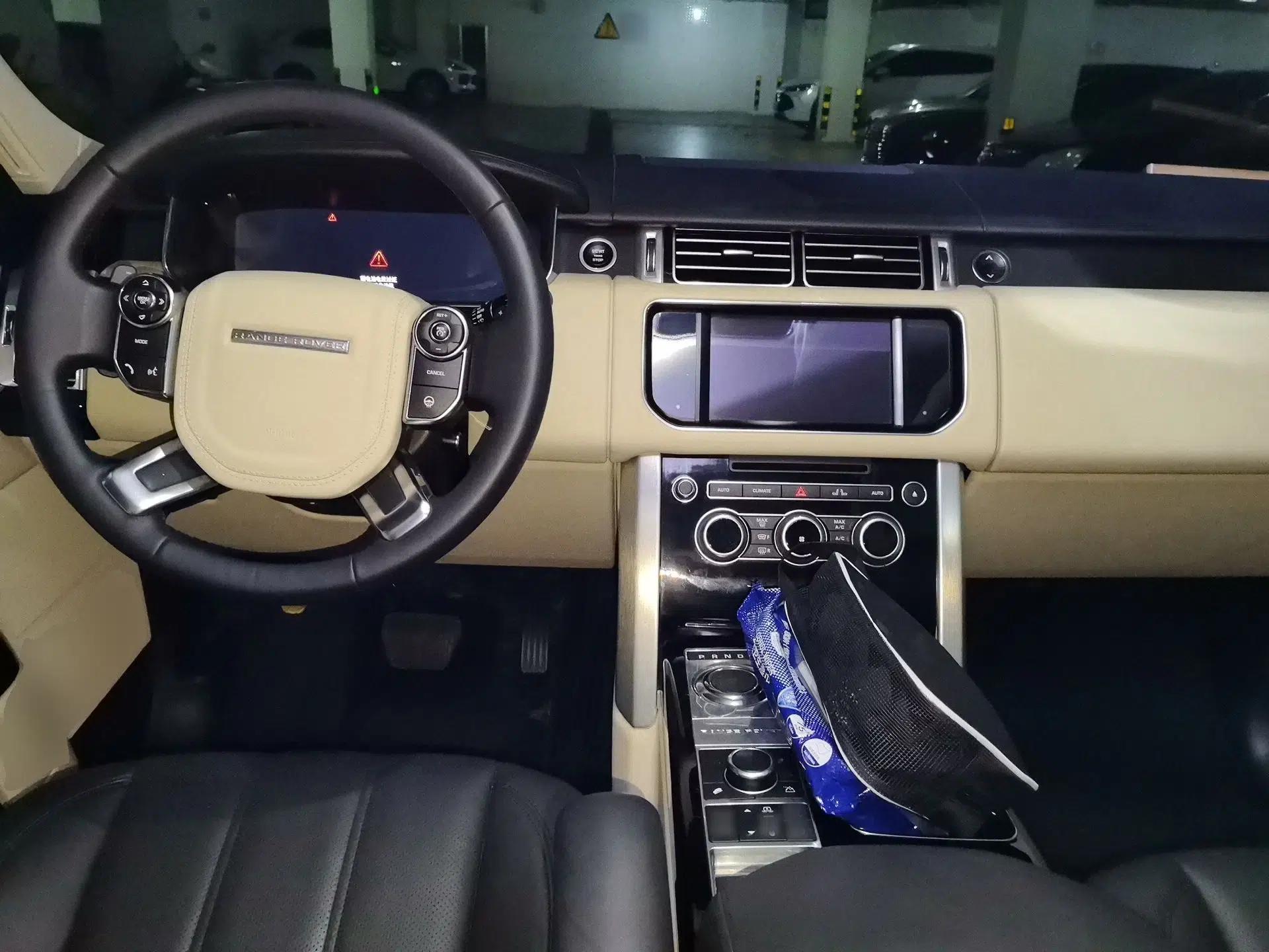 Land Rover Range Vogue 2013 3.0T Gasoline Parallel Import 5-Seater — миниатюра 9