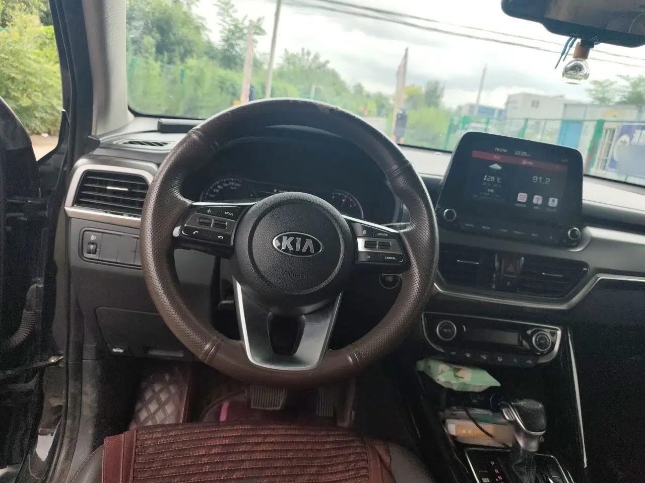 Kia Sportage R 2019 2.0L Automatic Smart Luxury Edition — миниатюра 10