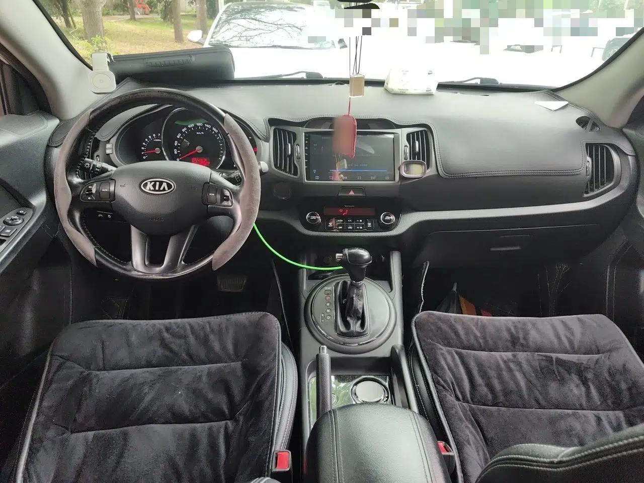 Kia Sportage R 2014 2.0L Automatic Two-Wheel Drive GLS Trim — миниатюра 9