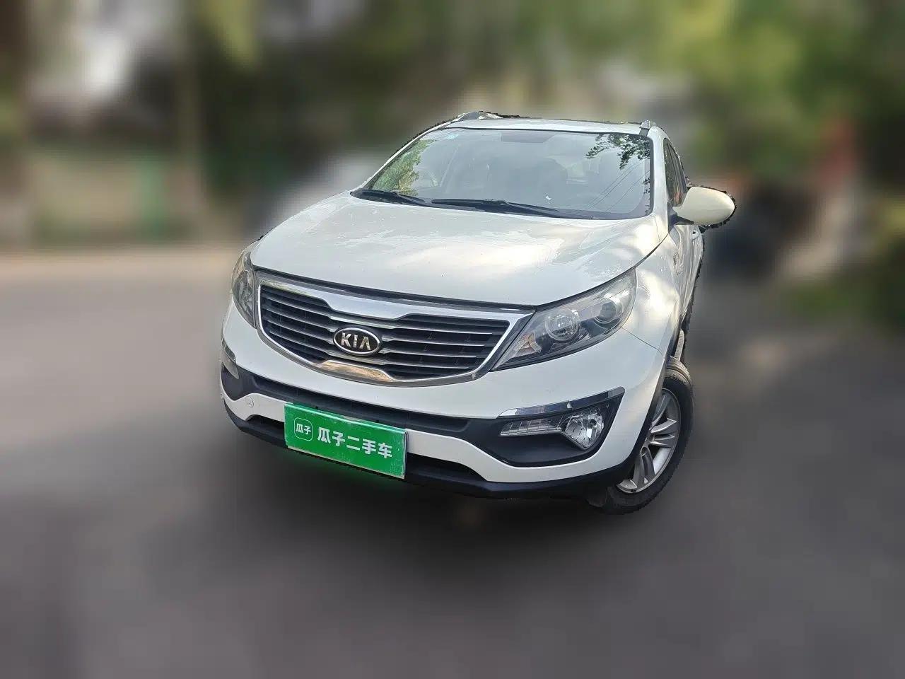 Kia Sportage R 2014 2.0L Automatic Two-Wheel Drive GL — миниатюра 1