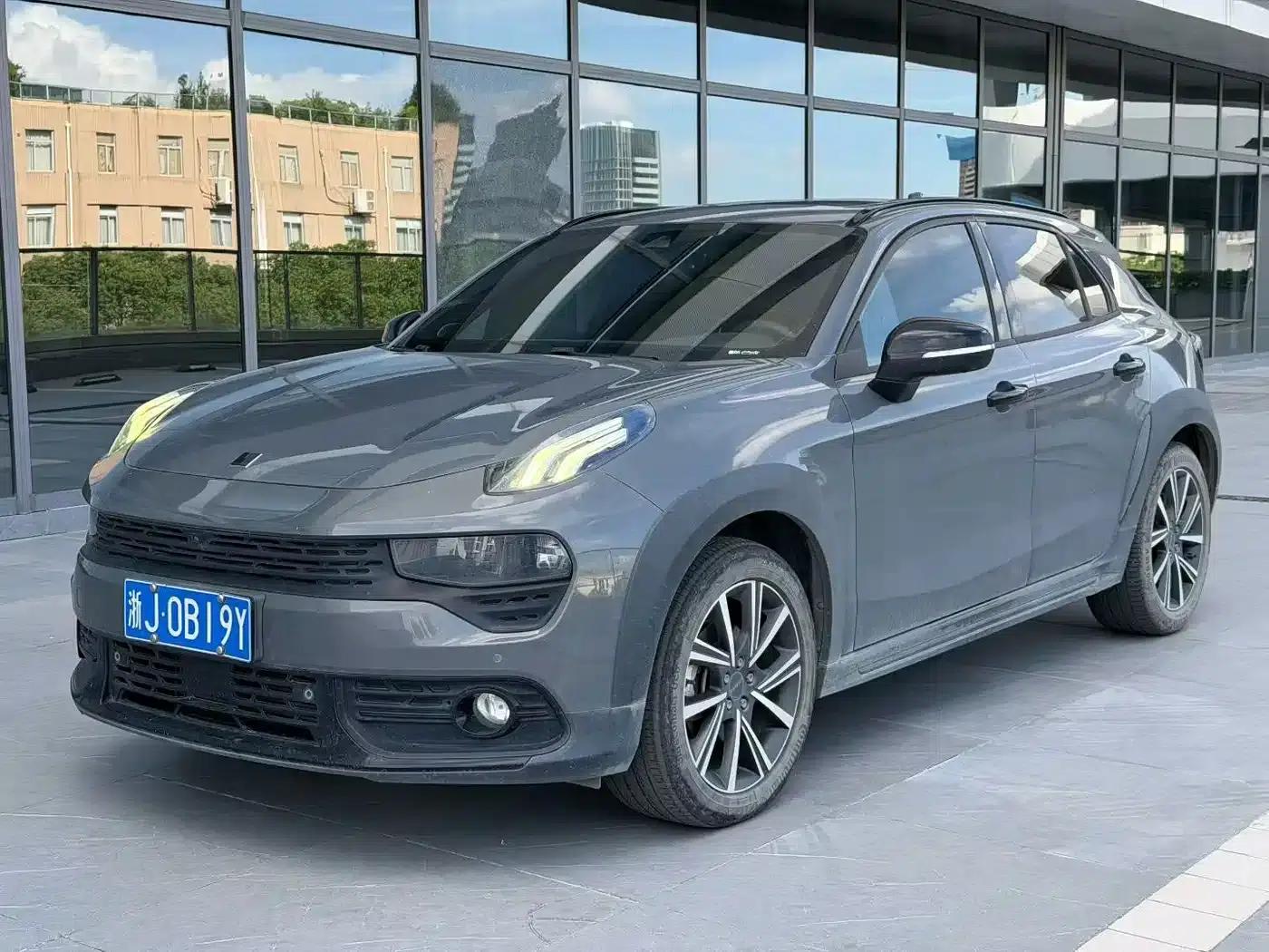 Lynk & Co 02 2021 1.5TD DCT 2WD Champion Edition — миниатюра 3