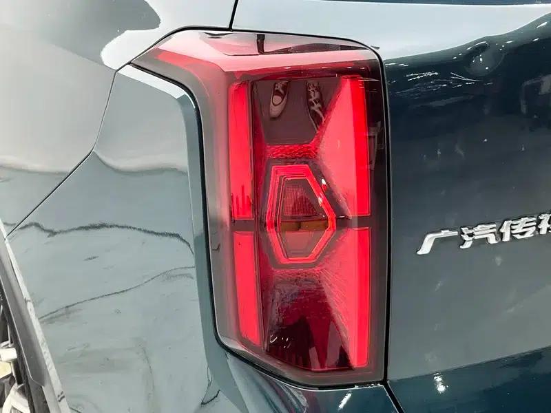 Trumpchi GS8 2022 Navigator Series 2.0TGDI 2WD Luxury Intelligent Connected 7-Seater — миниатюра 13