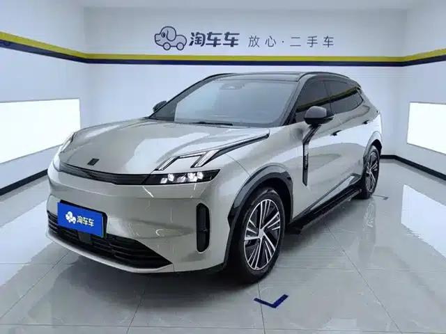 Lynk & Co 08 EM-P 2023 Model, 120km Long Range Halo
