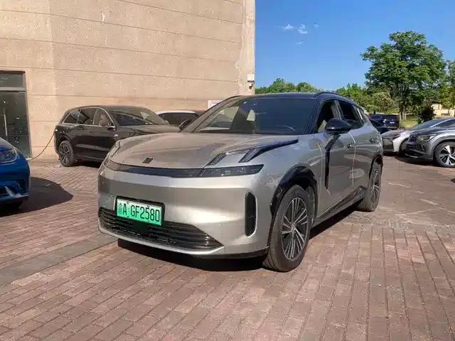 Lynk & Co 08 EM-P 2023 Model, 120km Long Range Halo