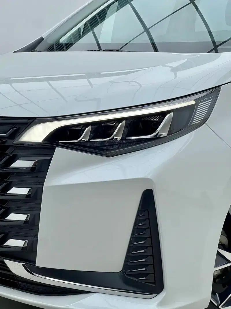 Trumpchi M6 2021 Pro 270T AT Luxury Edition — миниатюра 10