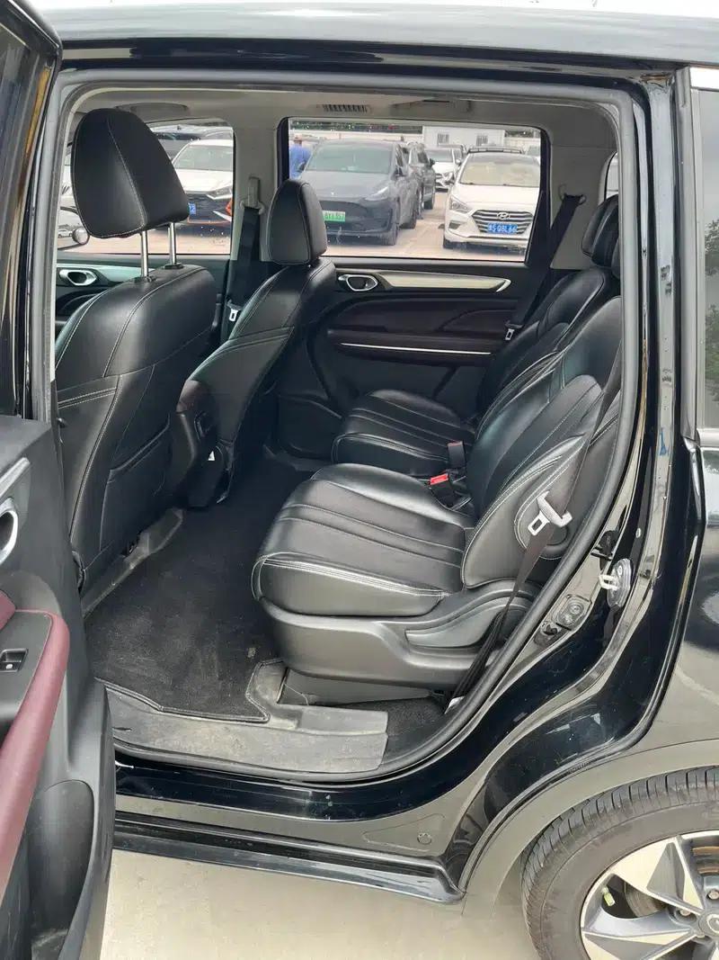 Trumpchi M6 2021 270T Automatic Premium Edition 6-seater — миниатюра 45