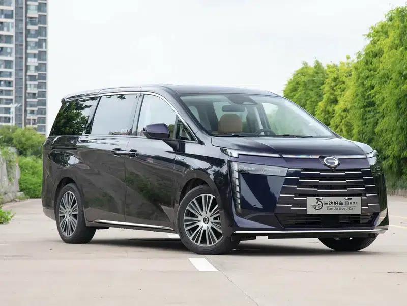 Trumpchi E8 PHEV 2024 model 2.0ATK 150km MAX+ — миниатюра 3