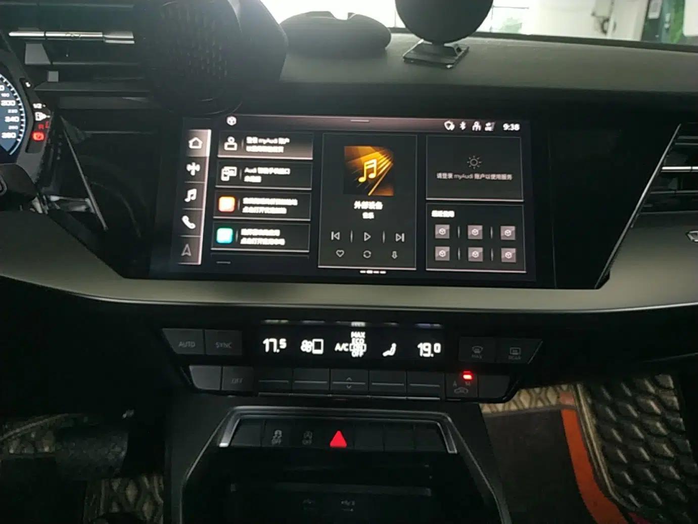 Audi A3 2021 Sportback 35 TFSI Ambition Style Edition — миниатюра 15