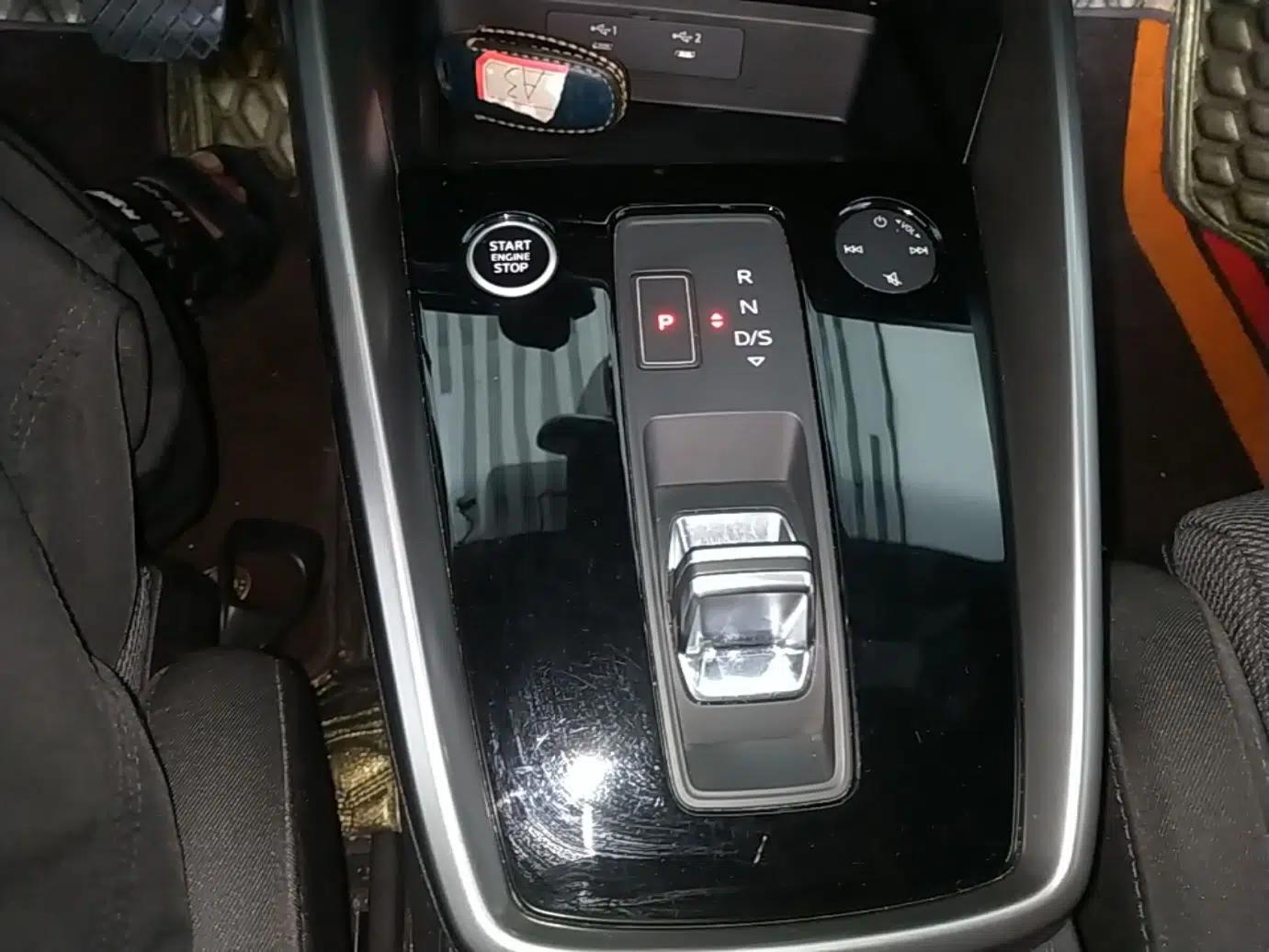 Audi A3 2021 Sportback 35 TFSI Ambition Style Edition — миниатюра 16
