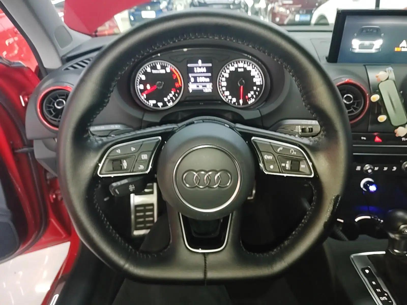 Audi A3 2020 Sportback 35 TFSI Sporty Model China VI — миниатюра 13