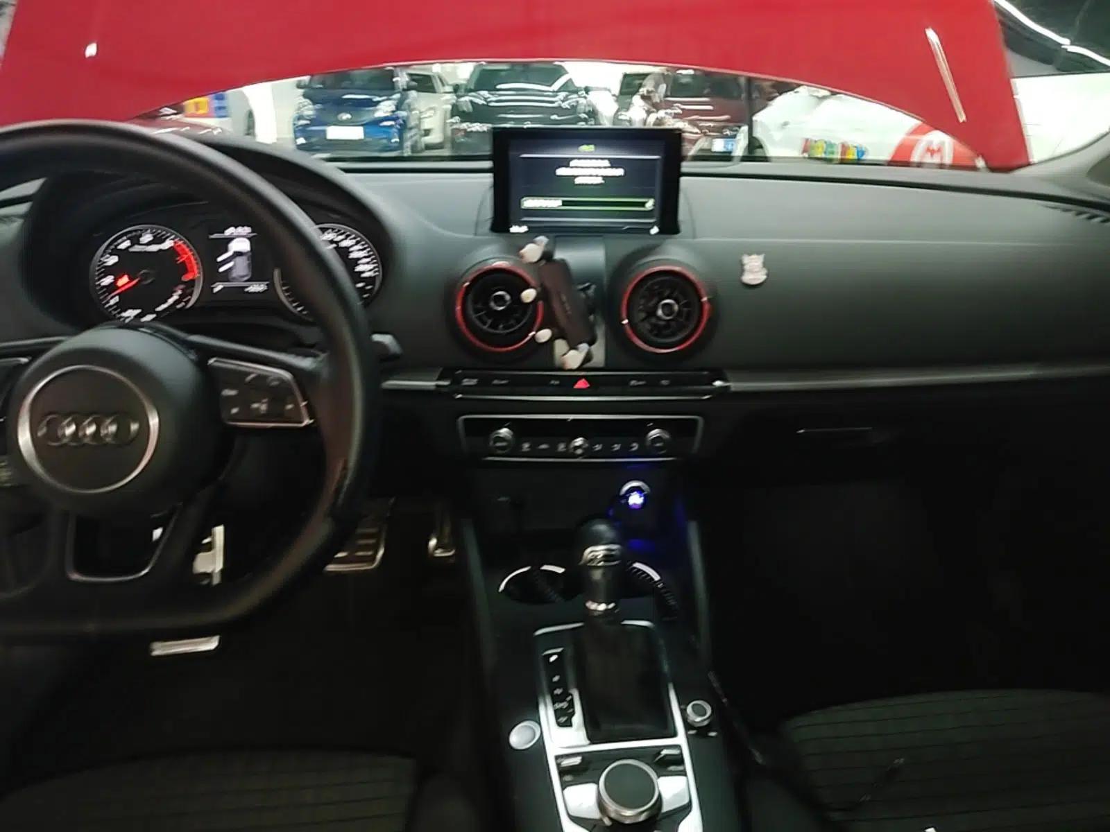 Audi A3 2020 Sportback 35 TFSI Sporty Model China VI — миниатюра 15