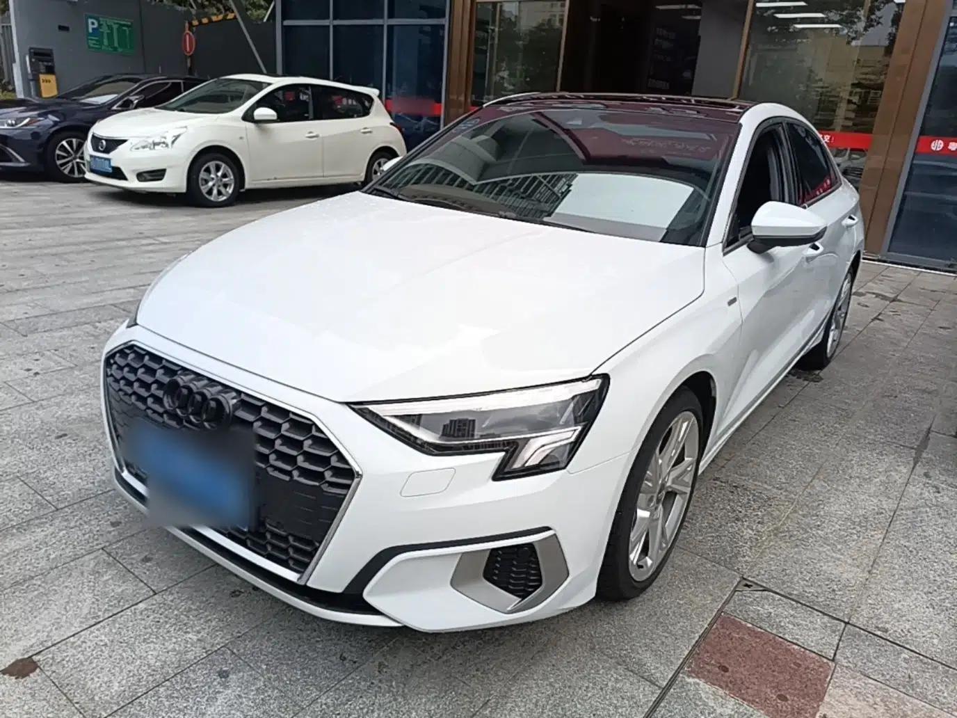 Audi A3 2021 A3L Limousine 35 TFSI Fashionable and Elegant Model — миниатюра 1