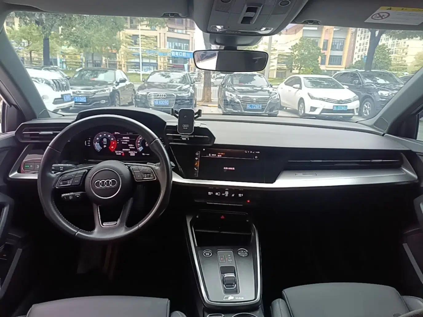 Audi A3 2021 A3L Limousine 35 TFSI Fashionable and Elegant Model — миниатюра 12