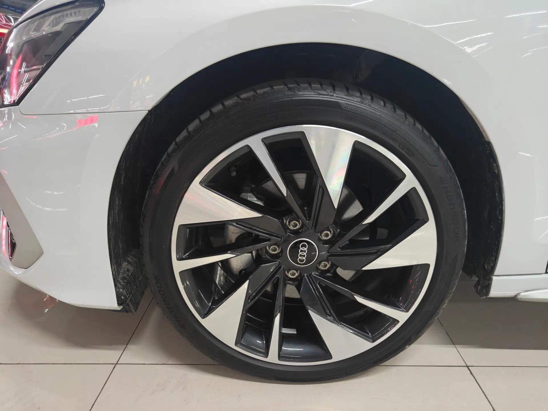 Audi A3 2024 A3L Limousine 35 TFSI Fashion Sport Model — миниатюра 10