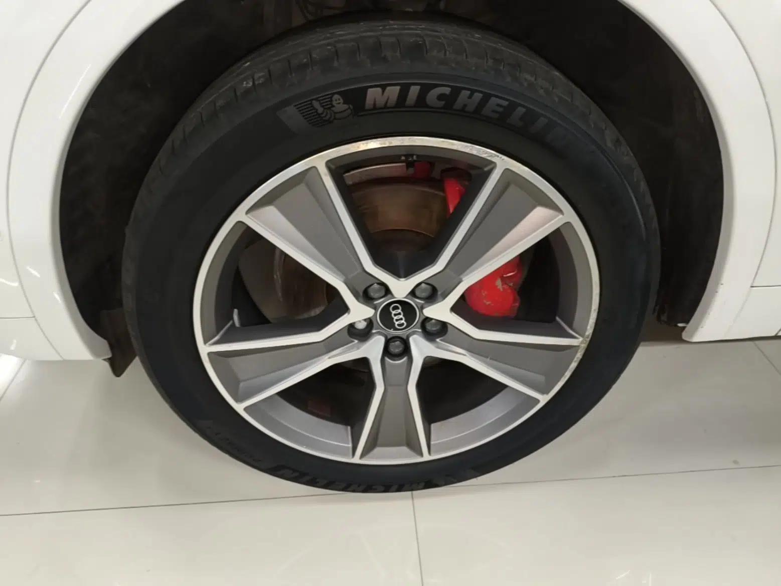 Audi Q5L 2022 45T Luxury Dynamic Model — миниатюра 10