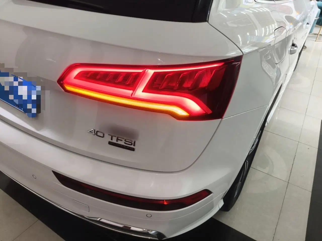 Audi Q5L 2020 Updated 40 TFSI Prestige Fashion Edition — миниатюра 9