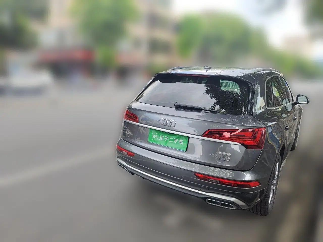 Audi Q5L 2022 40T Luxury Dynamic Model — миниатюра 6