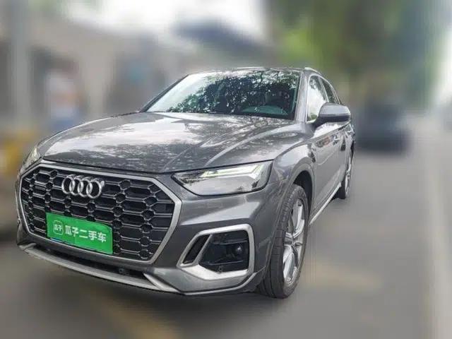 Audi Q5L 2022 40T Luxury Dynamic Model