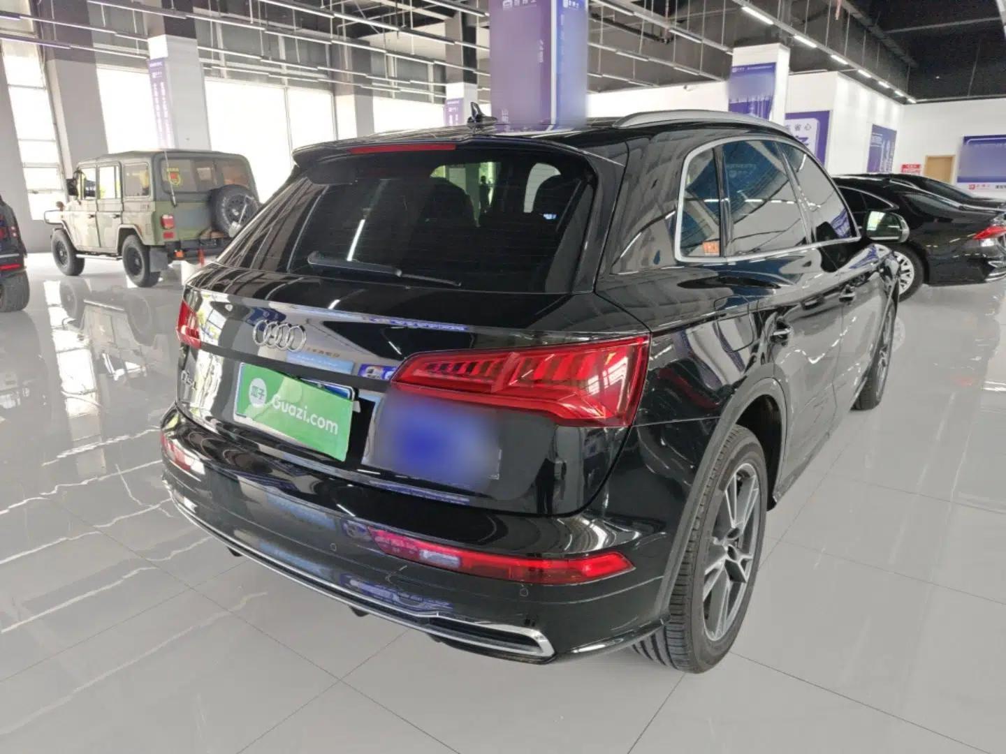Audi Q5L 2020 40 TFSI Prestige Fashion Edition — миниатюра 6