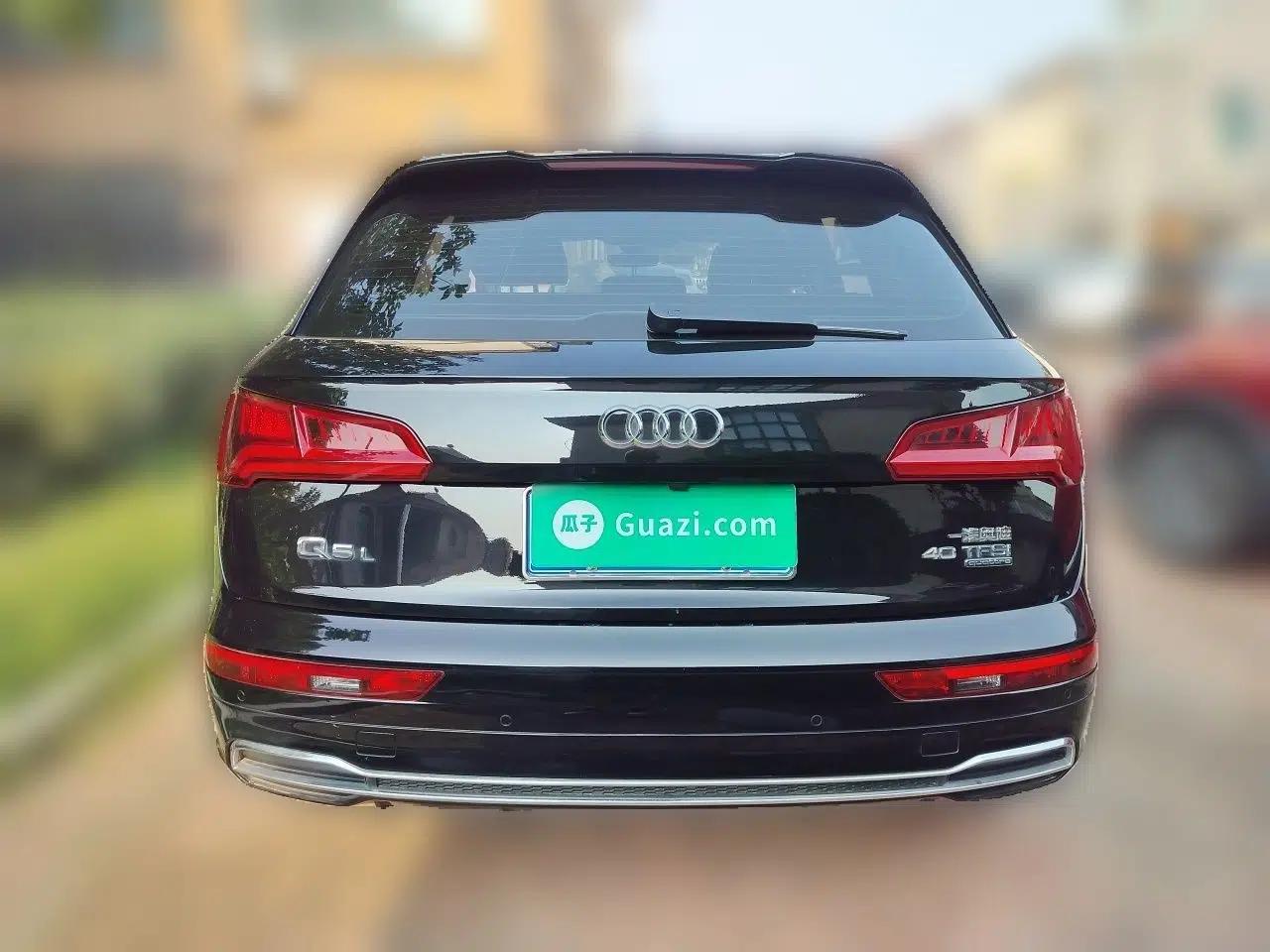 Audi Q5L 2020 Updated 40 TFSI Prestige Fashion Edition — миниатюра 5