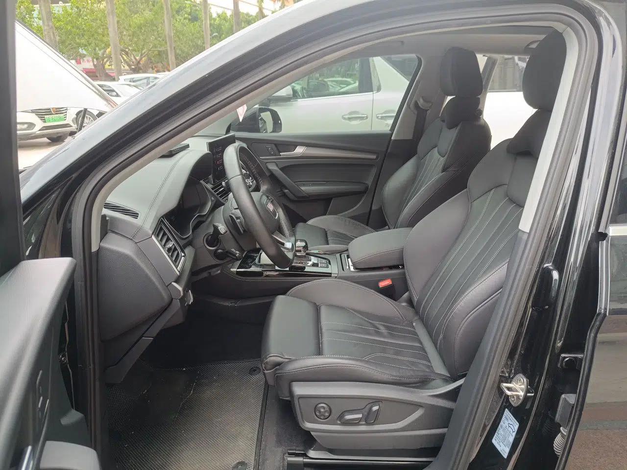 Audi Q5L 2022 40T Luxury Dynamic Model — миниатюра 15