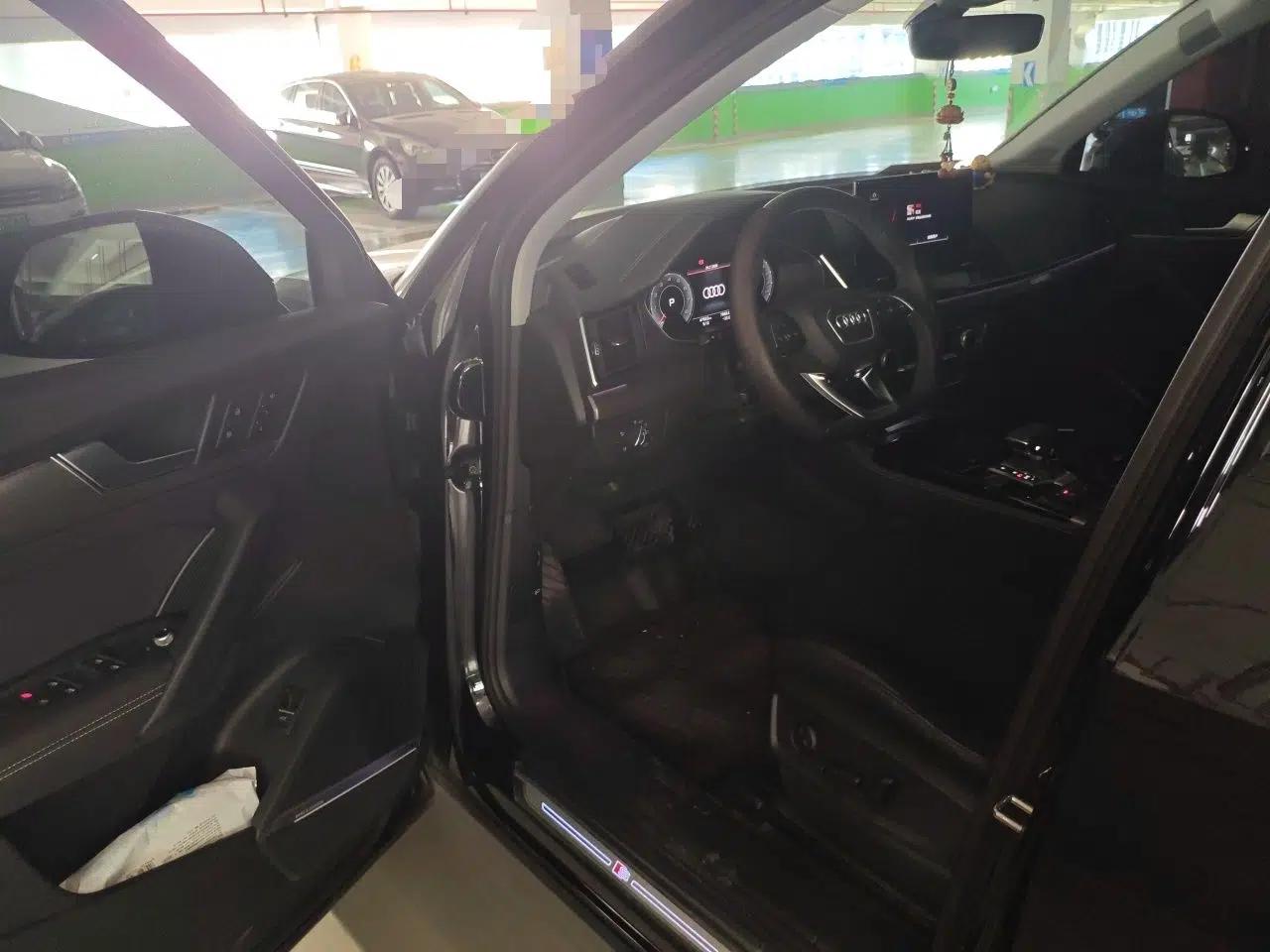 Audi Q5L 2022 45T Luxury Elegant Model — миниатюра 16