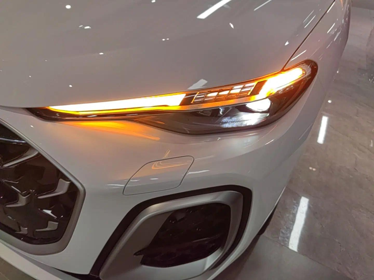 Audi Q5L 2026 150kW Smart Hybrid Luxury Edition — миниатюра 8