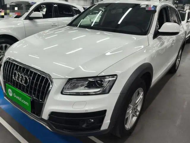 Audi Q5 2018 Collector's Edition 40 TFSI Technology Model
