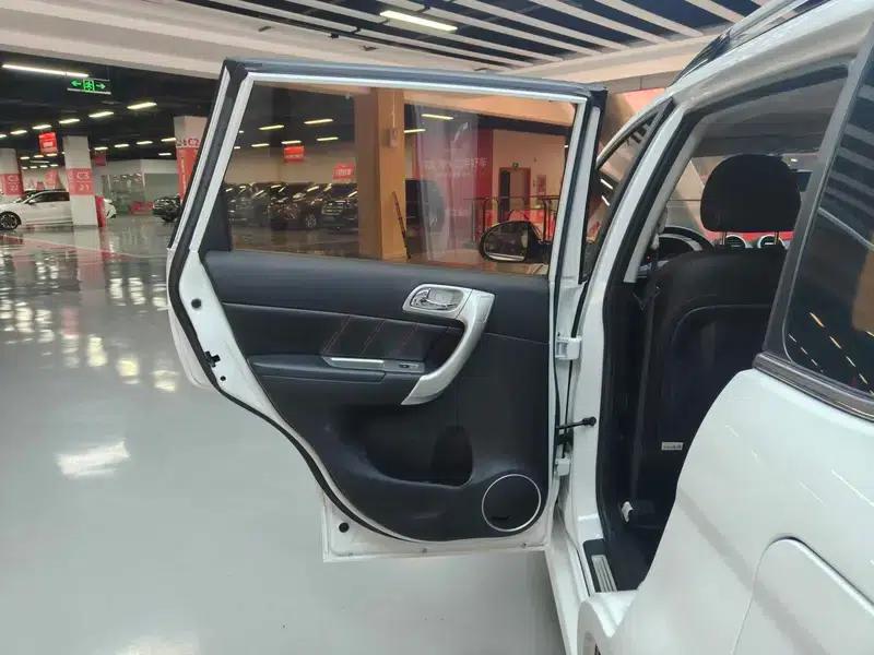 Haval H6 2016 Upgraded Version 1.5T Automatic Two-Wheel Drive Elite — миниатюра 37