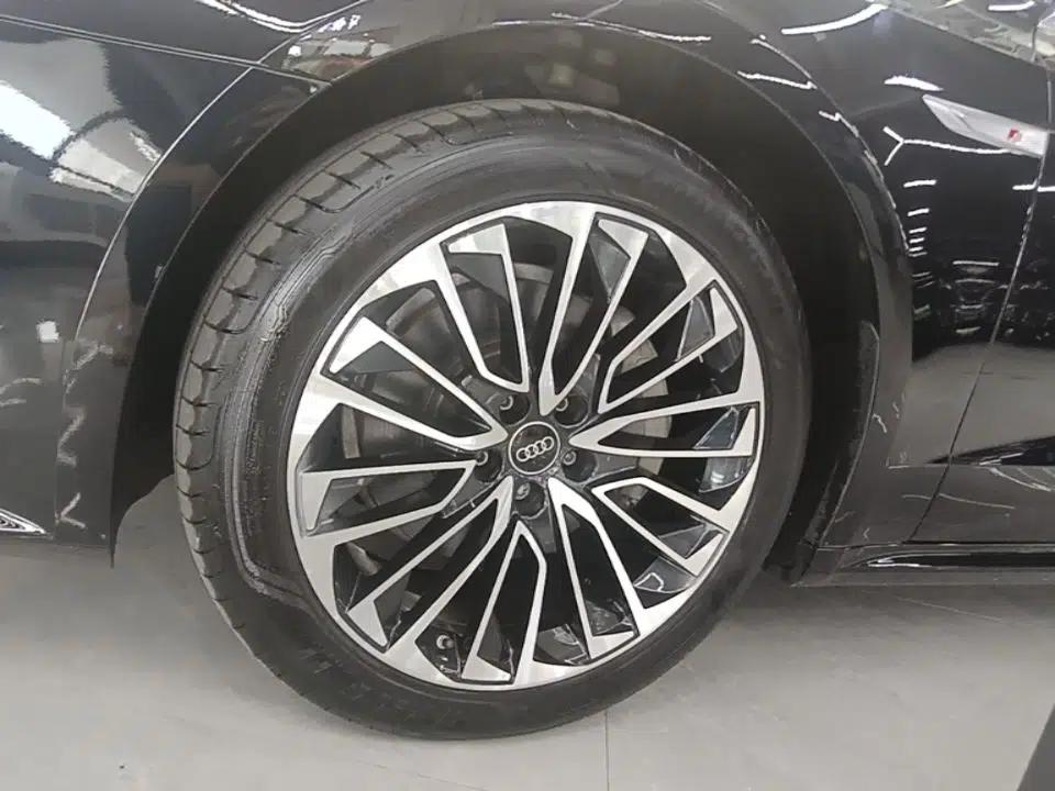 Audi A7L 2024 45 TFSI Luxury Edition — миниатюра 10