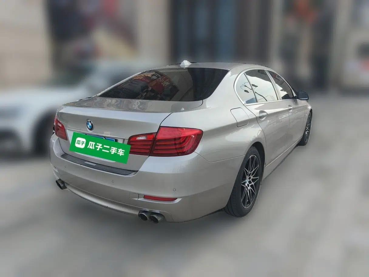 BMW 5 Series 2017 525Li Leading Model — миниатюра 6