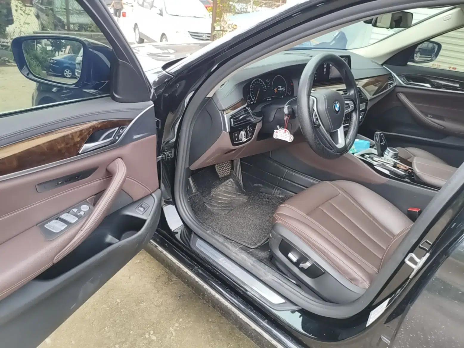 BMW 5 Series 2019 525Li Luxury Package — миниатюра 18