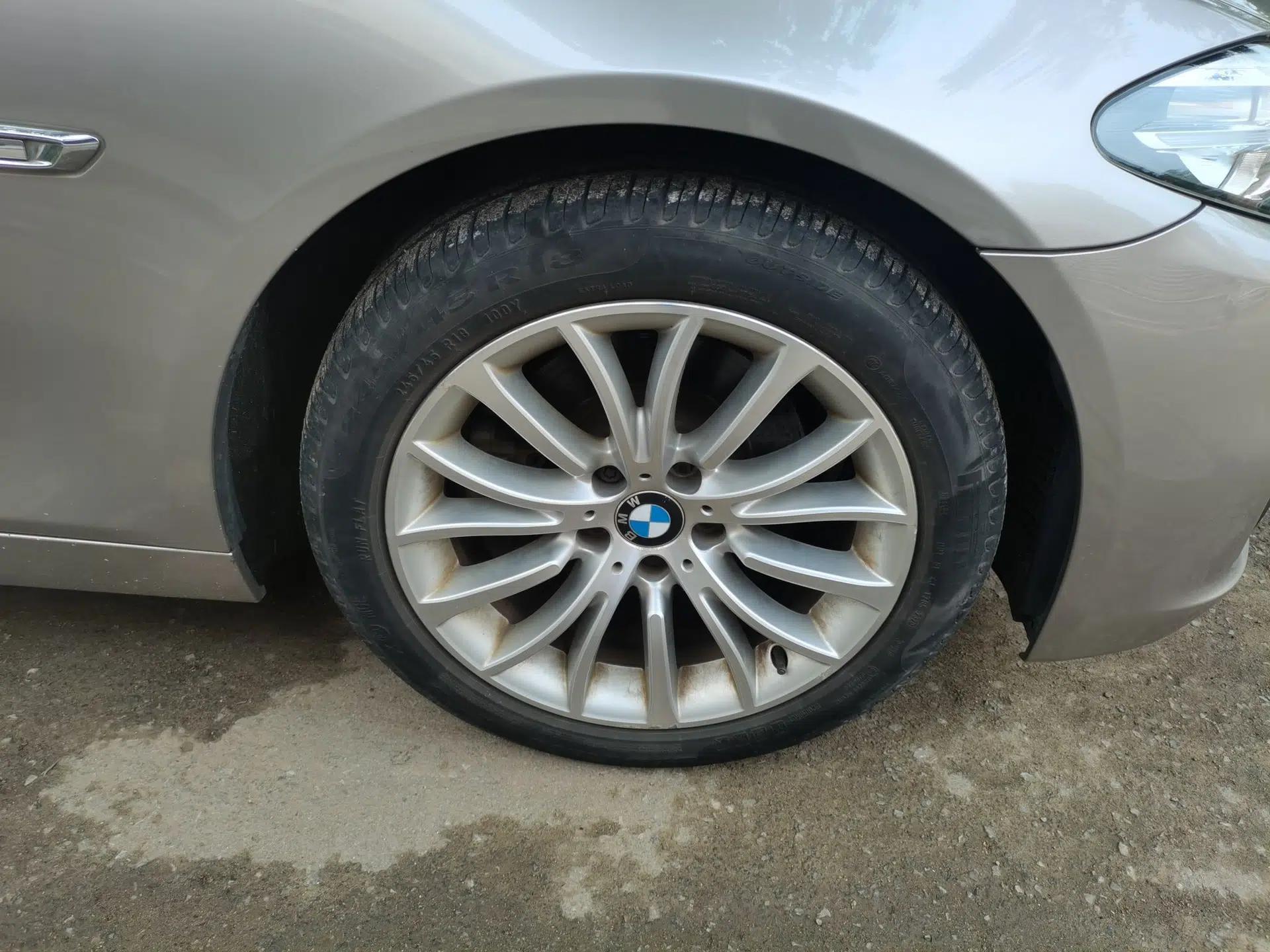 BMW 5 Series 2014 525Li Luxury Design Package — миниатюра 8