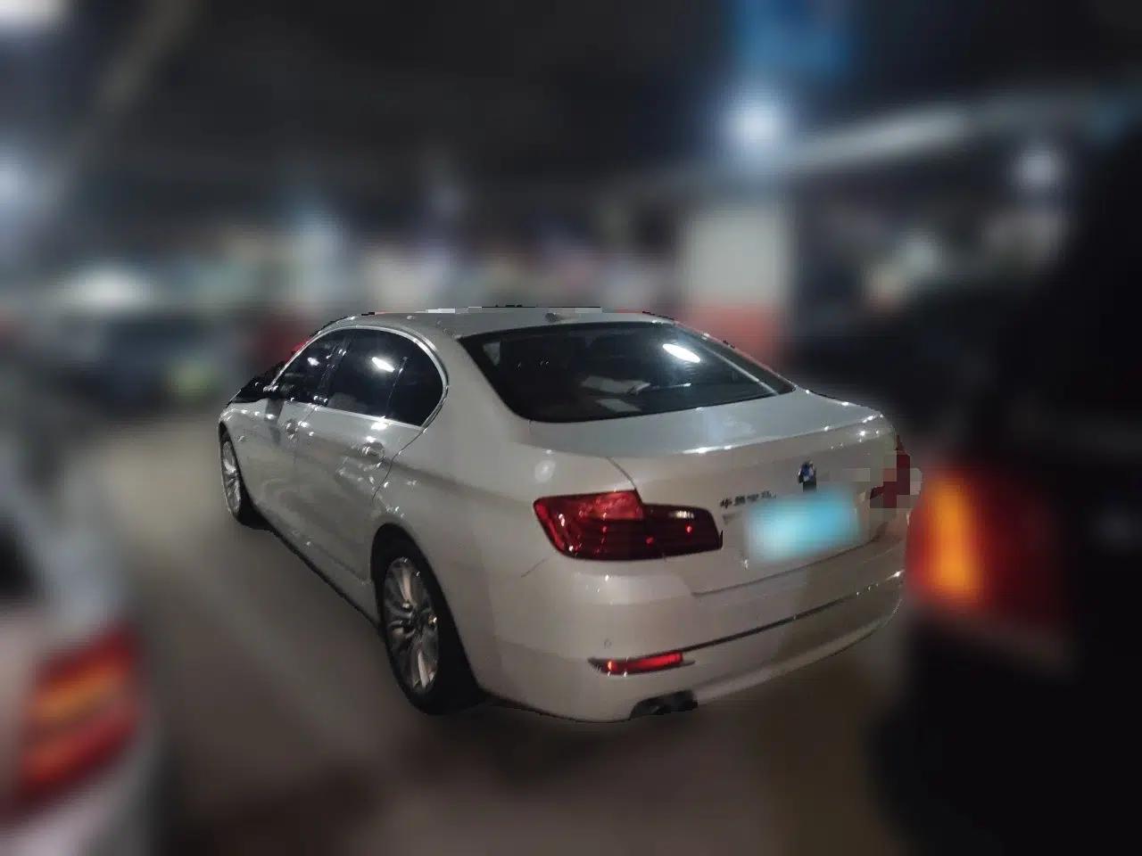 BMW 5 Series 2014 525Li Luxury Design Package — миниатюра 4