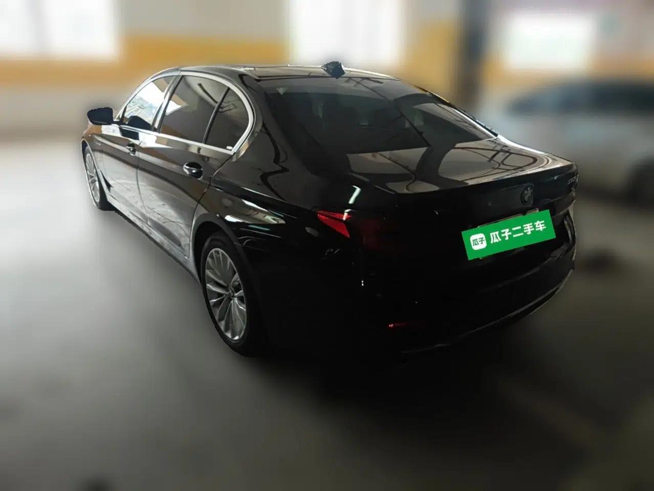 BMW 5 Series New Energy 2021 535Le Luxury Package — миниатюра 4