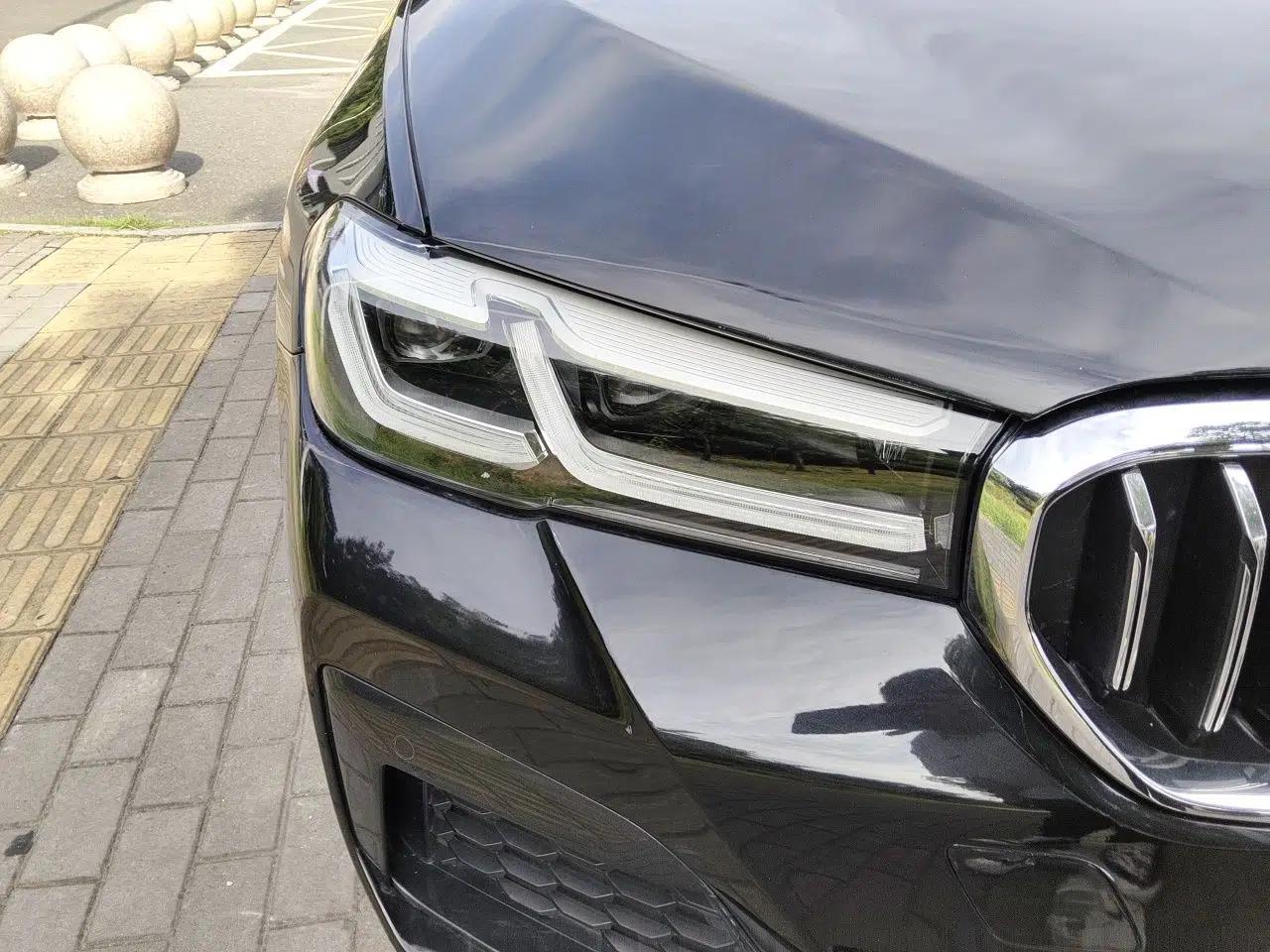 BMW 5 Series 2022 Second Facelift 525Li M Sport Package — миниатюра 7