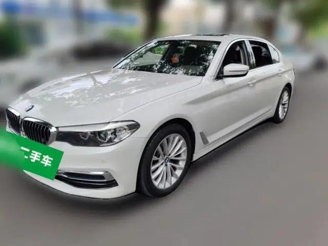 BMW 5 Series 2020 525Li Luxury Package